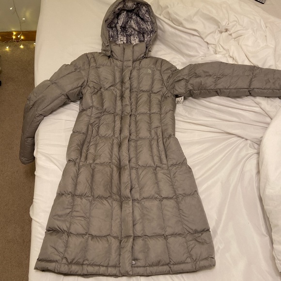 Women’s north face jacket - Picture 1 of 4